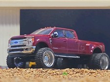 Custom 2019 Ford 6.7 F-350 4x4 164 Scale Dually Diesel Lariat Greenlight Hitch