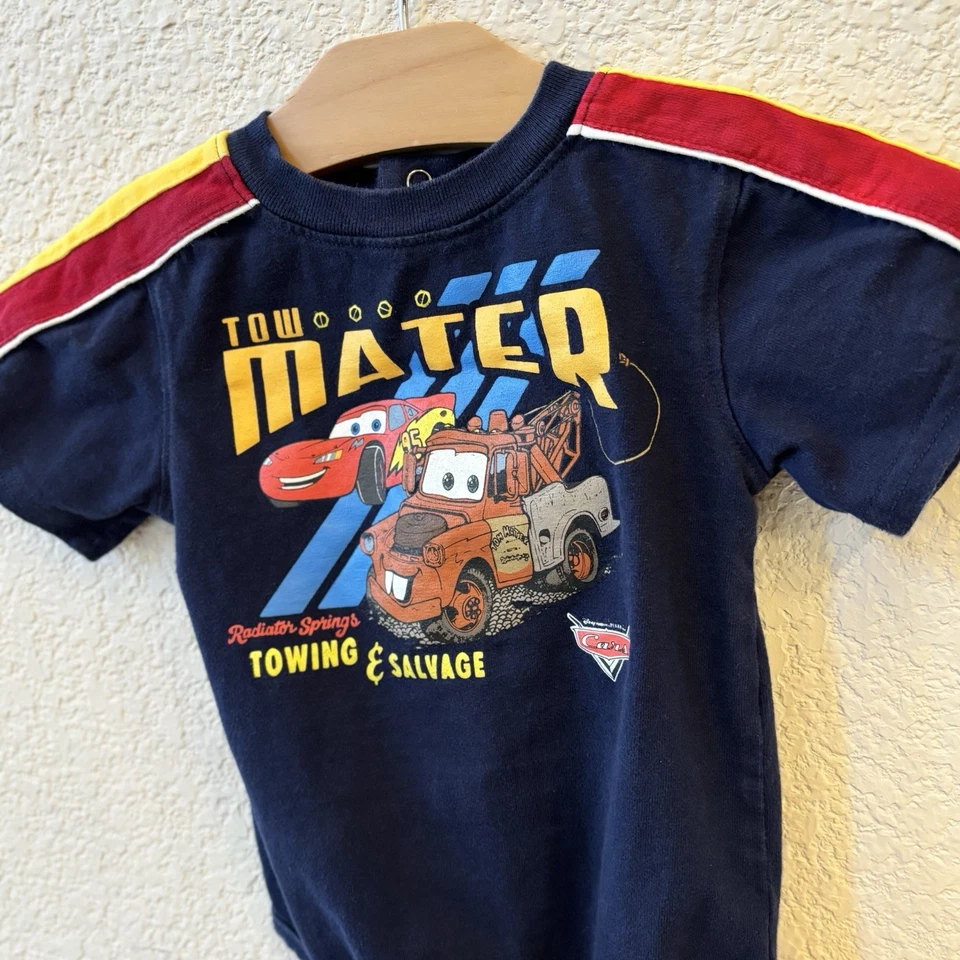 Body McQueen Vintage Disney Pixar Cars Tow Mater Lightening Talla 24m Foto 4 de 4