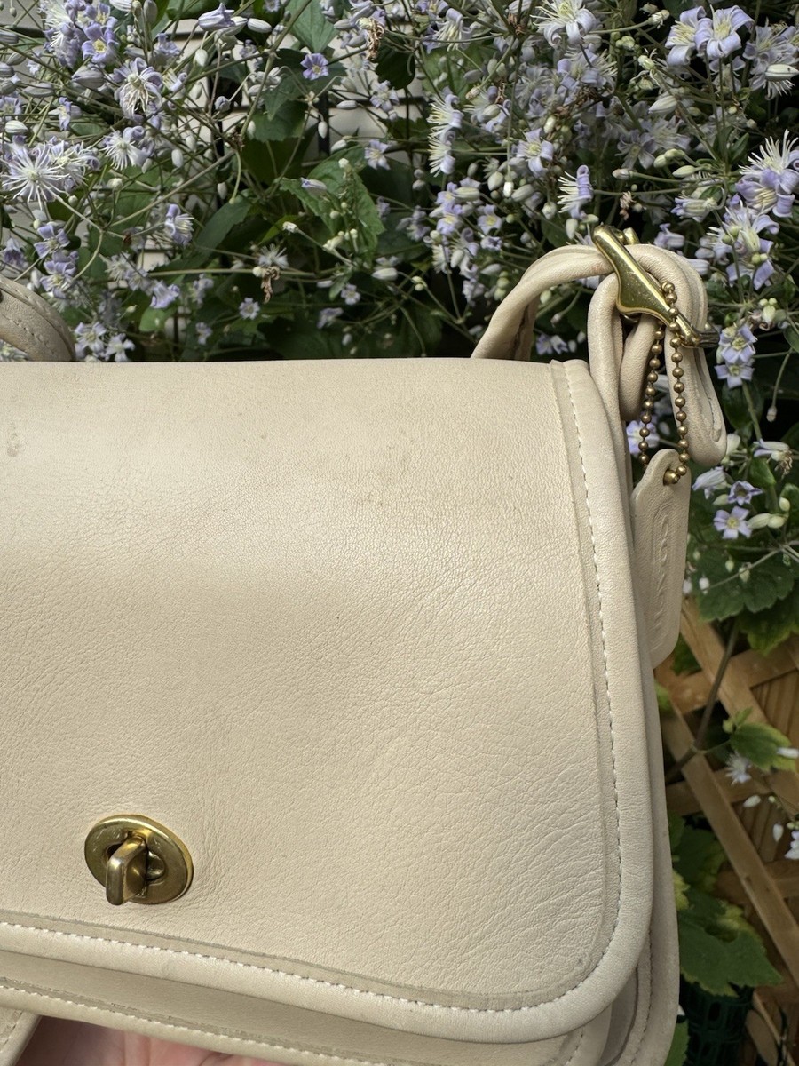 COACH Vintage 9061 Black Rambler's Legacy Crossbody Shoulder