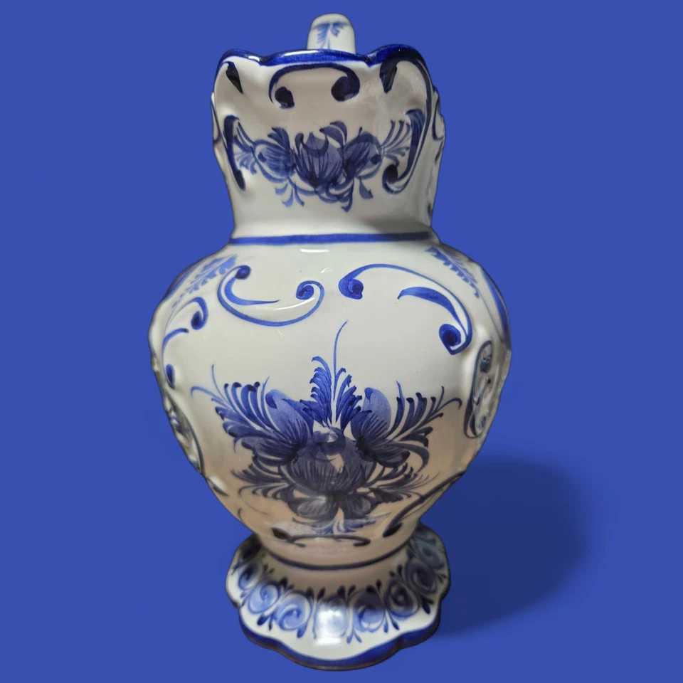 Jarra de agua floral azul y blanca de 9,5" - Hecha en Portugal RCCL pintada a mano Foto 3 de 4