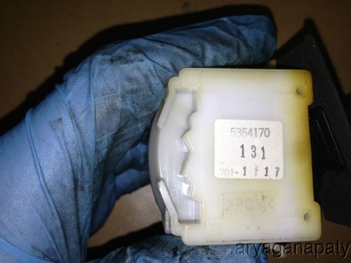 99-02 Saab 9-3 OEM windshield wiper on off switch part # 5354170 - Picture 3 of 3