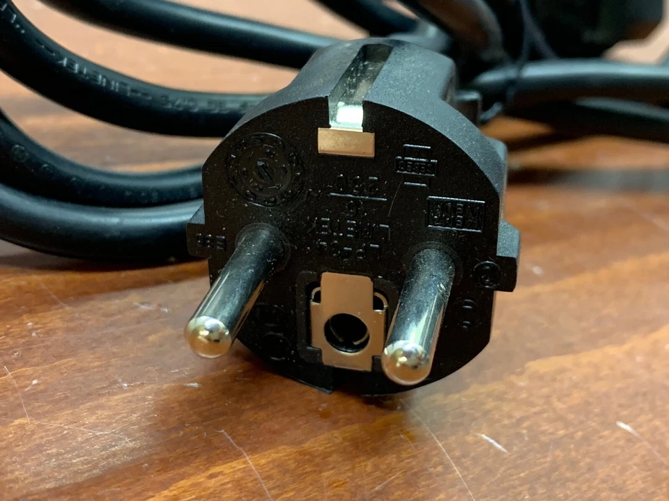 1-PCS Line Tek LP-34 16A 250W Europe Outlet Power Cord Black New - Image 2 of 3