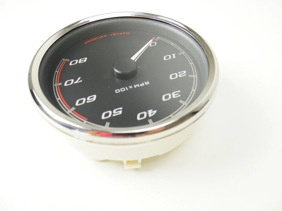 Tacómetro de policía Harley-Davidson Road King & Electra Glide 14-21 OEM 67000007A Foto 3 de 4