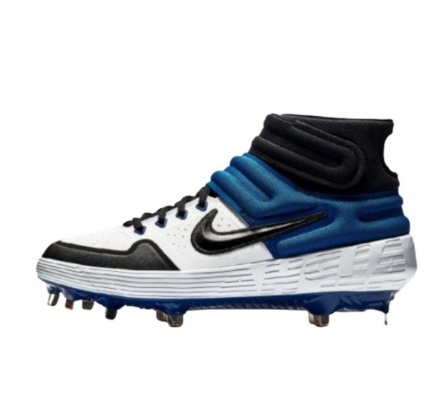 Size 12 - Nike Alpha Huarache Elite 2 