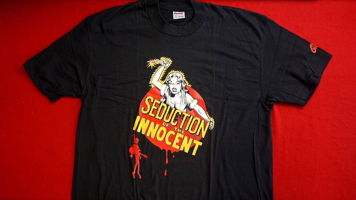 Vintage 90's Graphitti Designs, Seduction of the Innocent T