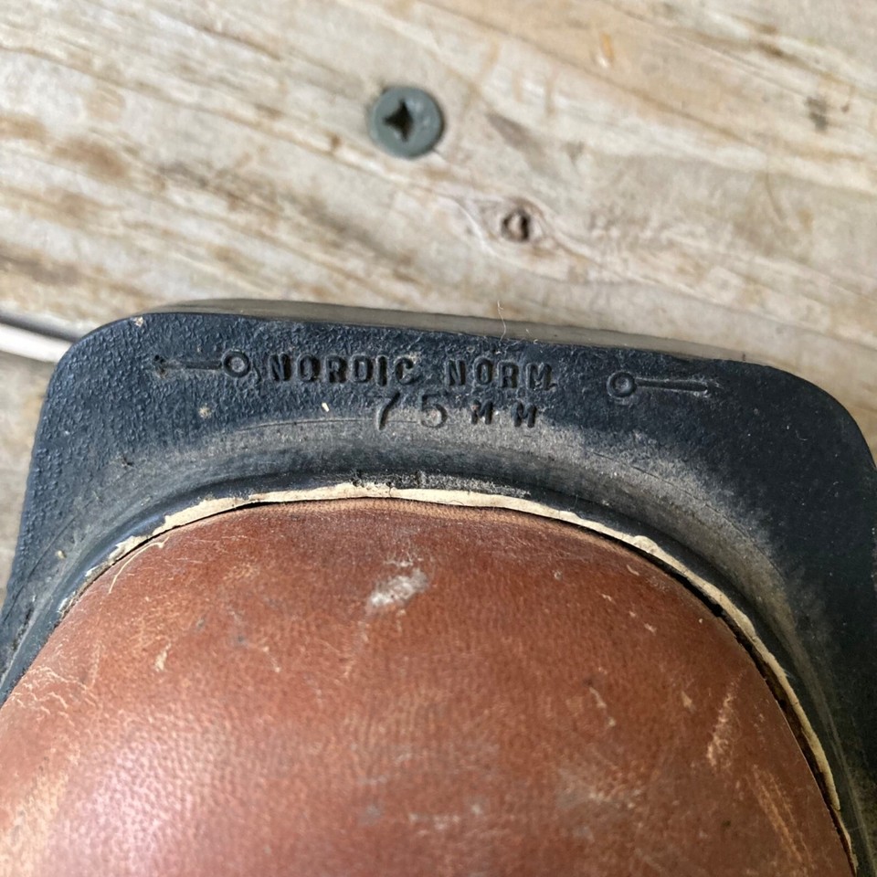 Vintage Erik Leather Cross Country Ski Shoes Boots 3Pin Nordic Norm