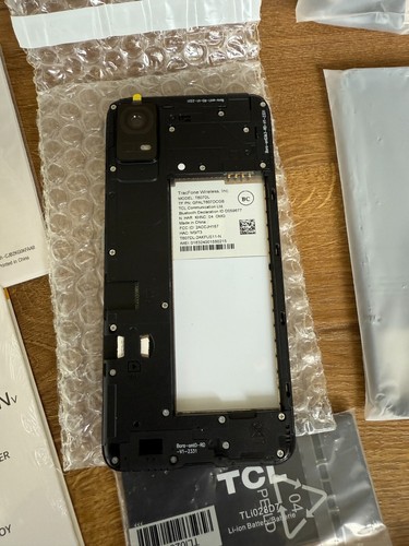 Smartphone TracFone Wireless TCL Ion V T607DL 32 GB NUOVISSIMO - Foto 3 di 5