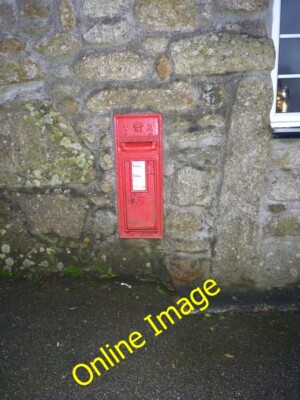 Photo 6x4 Victorian wallbox in Crows-an-wra This is mounted in the wall o c2012