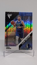 Luka Doncic 2022-23 Panini NBA Flux Flow Motion Silver Prizm #19