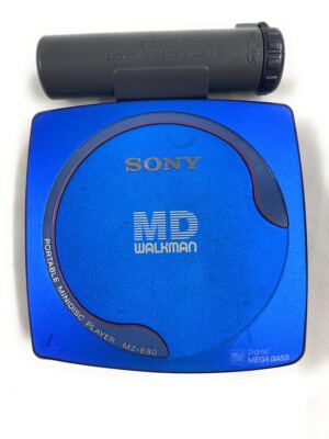 SONY　MD WALKMAN MZ-E80 Sony MD Walkman MZ-E80 Blue MiniDisc Player RM-MZ2S with gum