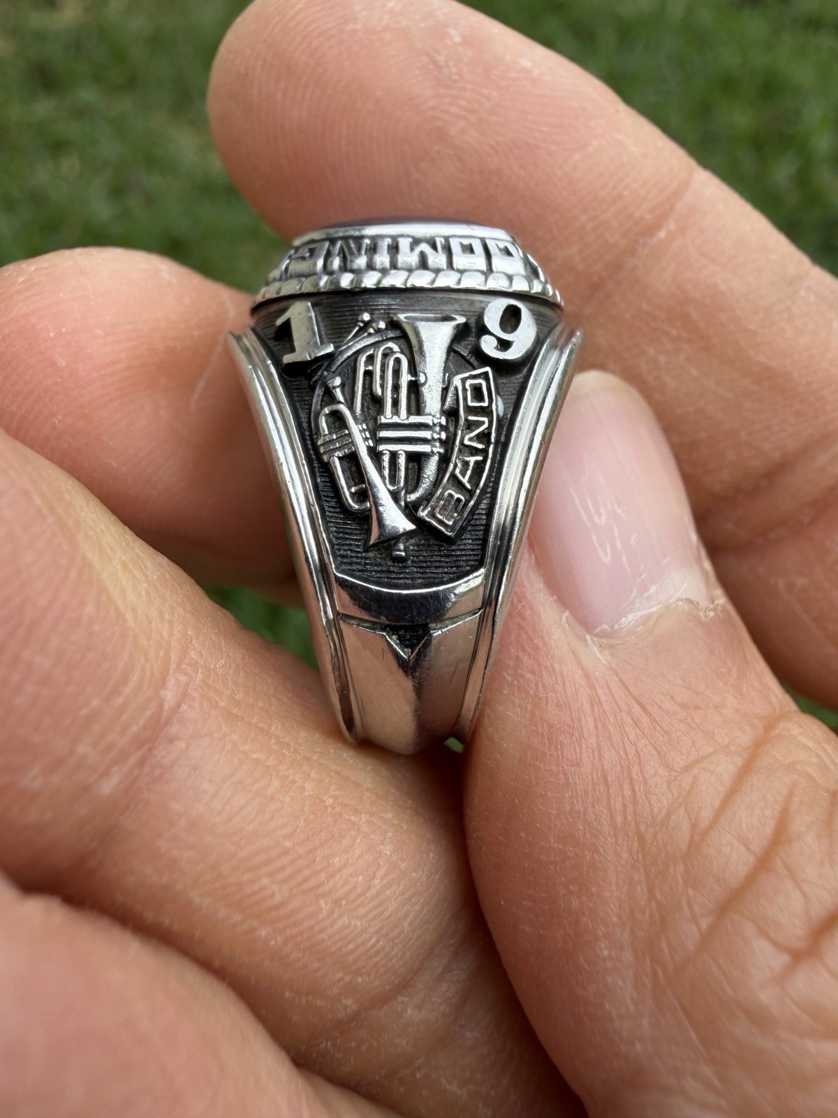 Bloomington High School Class Ring - image 4