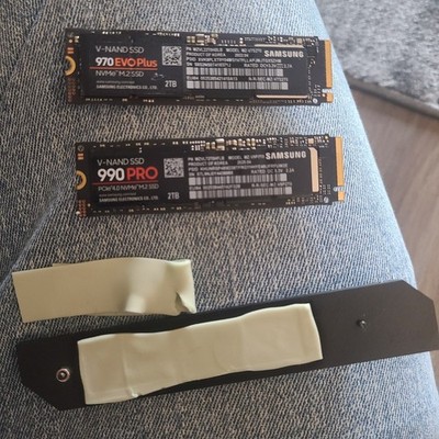 Samsung 990 PRO 2TB NVMe PCIe 4.0/970 Evo Plus 2TB NVMe M.2 SSD