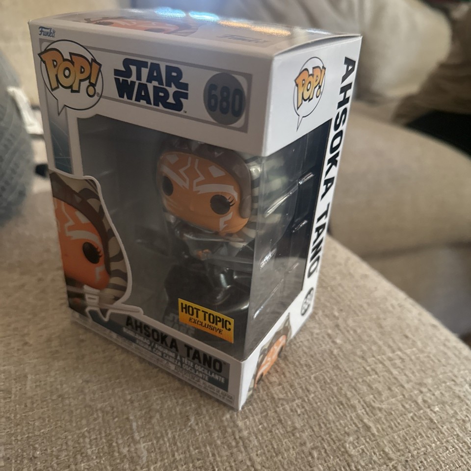 Figurine Funko POP! Ahsoka Tano (Star Wars) #680 – Édition Exclusive Hot Topic 2023