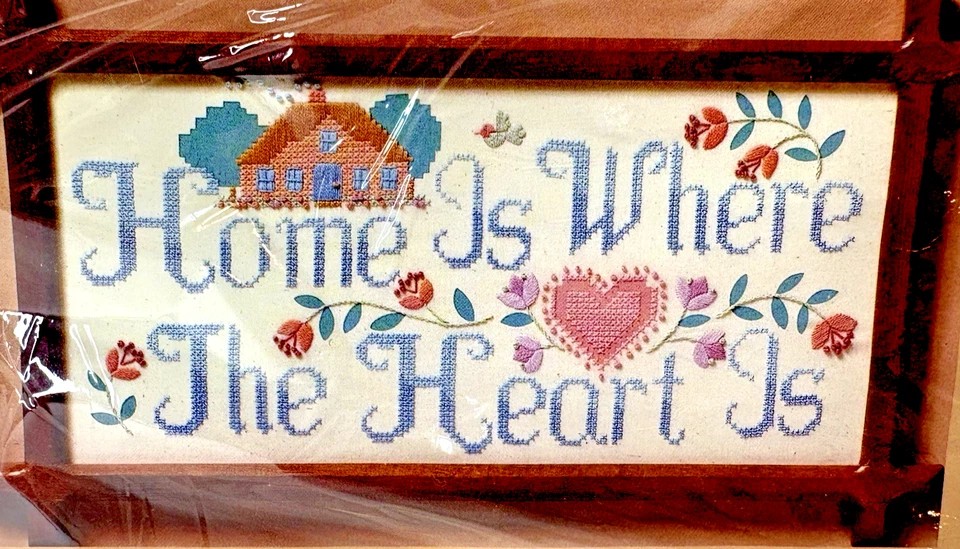 Kit de artesanía de muestreo para el hogar punto de cruz contado The Creative Circle núcleo de cabaña Foto 2 de 4