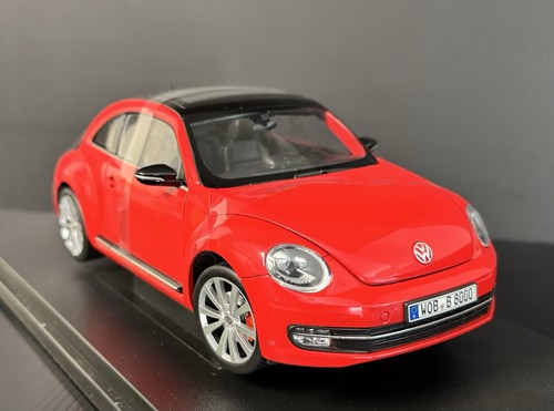 2012 Volkswagen New Beetle Red 1/18 Welly HTF Us Seller! - Picture 14 of 17