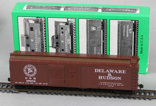 BOWSER 50 pies techo redondo doble puerta CAJA COCHE Delaware Hudson D&H 25034 con Kadee's | Zustand: Used
