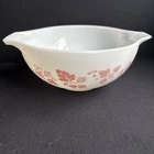 Vintage PYREX Pink Gooseberry 443 1950s Cinderella Mixing Bowl 2.5 Quart *Mint*