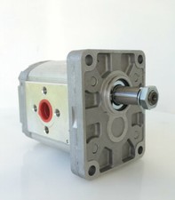 MOTORE IDRAULICO REVERSIBILE WALVOIL ALBERO CONICO 6 CC 