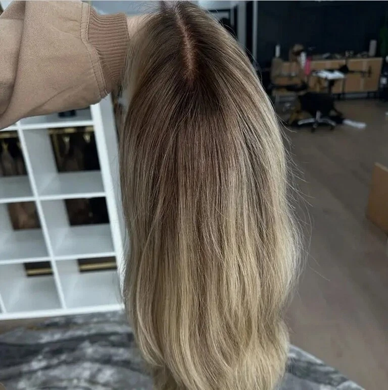 Short Wave Bob Ombre Ash Blonde Lace Front Wig 100% Real Human Hair - Image 2 of 4