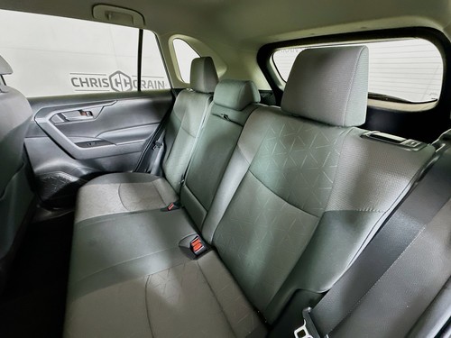 2023 Toyota RAV4 XLE - Picture 21 of 27