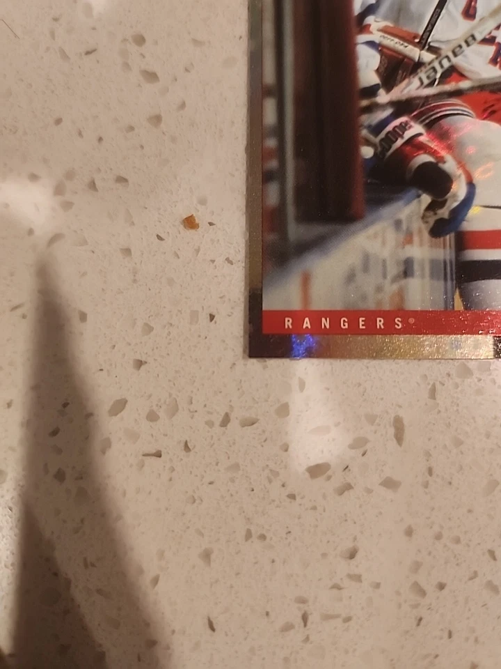 1997-98 Pinnacle Score Wayne Gretzky Red Artist Proof #99 Rangers *NM/MT* - Image 3 of 4