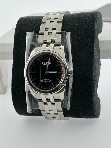 TUDOR Watch Glamour Black Dial 31mm Ref 53000-0002 Swiss Made Box / Papers NWT - Picture 8 of 10