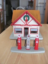 1998 Texaco Town Filling Station #4 Town Series Racing Champions LTD NEW IN BOX