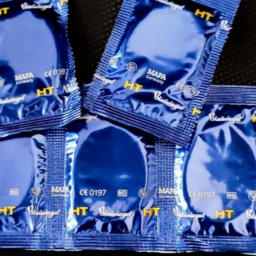 20 Special Kondome – Extra Stark & Anal + extra feucht von Blausiegel Beutel