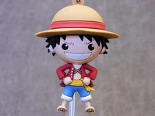 One Piece NEW * Luffy Clip * Blind Bag Series 4 Key Chain Monogram