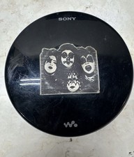 Sony D-NE730 Walkman Portable CD Player with KISS Band Sticker