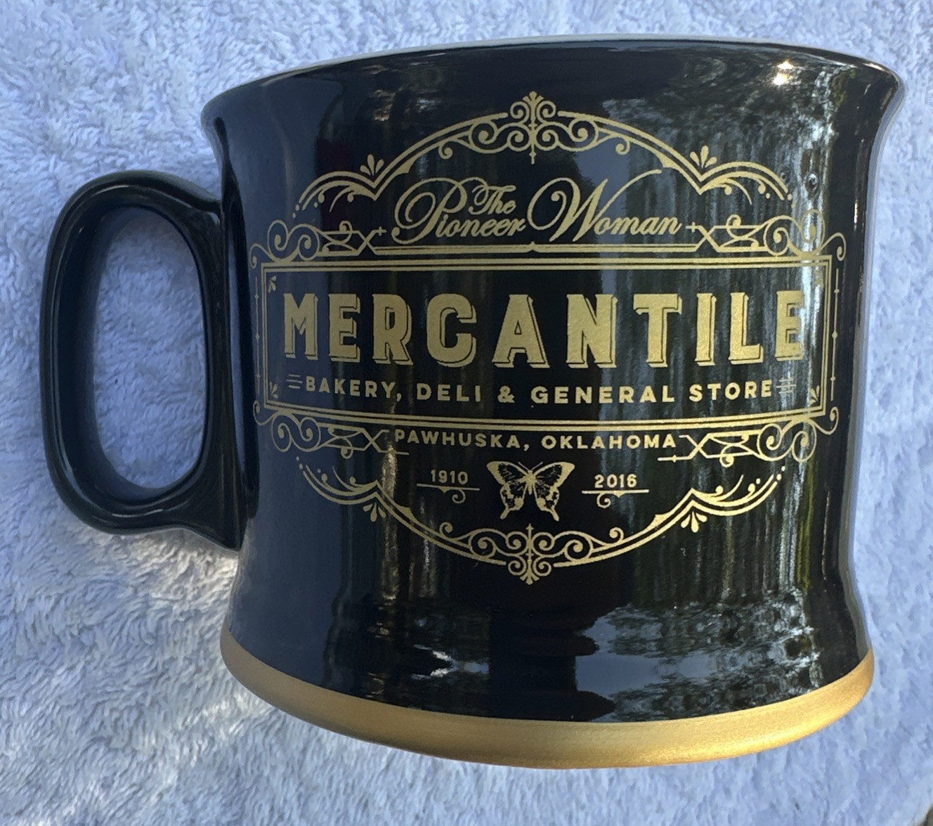 The Pioneer Woman MERCANTILE Restaurant OK Store Coffee Mug Cup Souvenir Gold