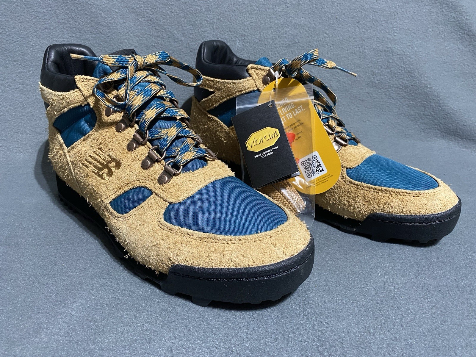 S Shoes Size 10d - New W Tags Mid Hiking Boots Light