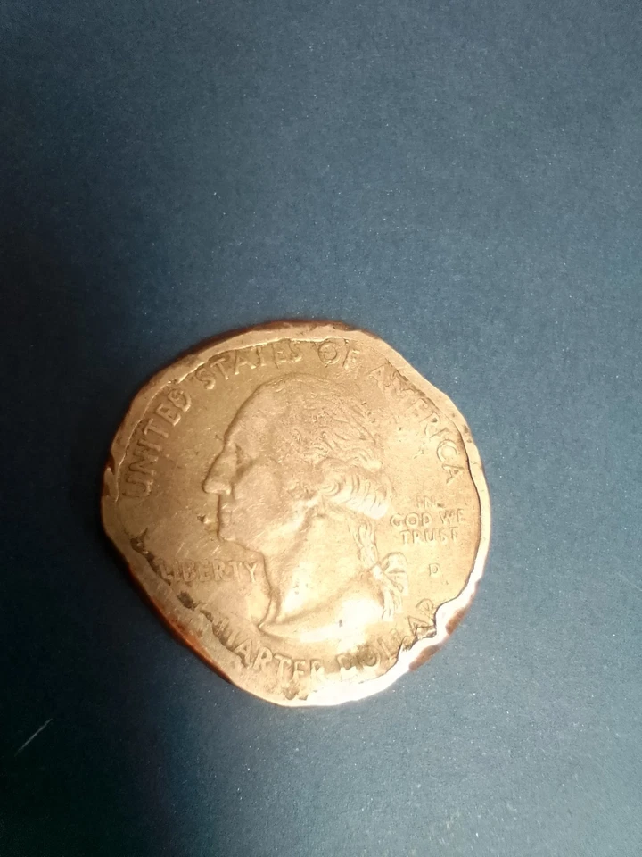 1999-D Connecticut State Quarter w/ Very Rare Errors! Very Unique and Nice Coin - Image 4 of 4