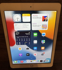 Apple iPad 6th Gen A1893 9.7" 32GB Silver WIFI Very good