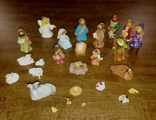 Stunning Folk Art Clay Mini Nativity Set Handmade Hand Painted Christmas 27 Pc