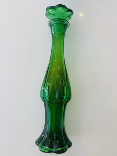 Vintage 70’s Avon Emerald Bud Vase with Original Box Cologne 3 Fl. Oz. - Picture 12 of 17