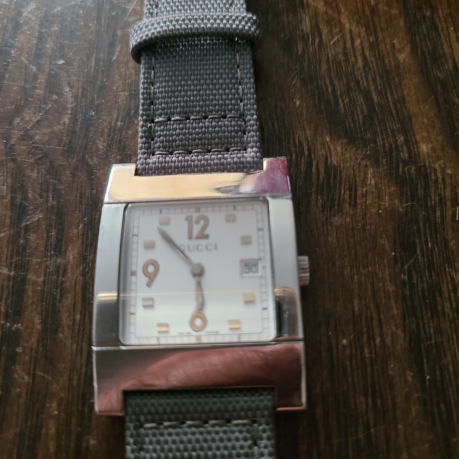 gucci 7700m