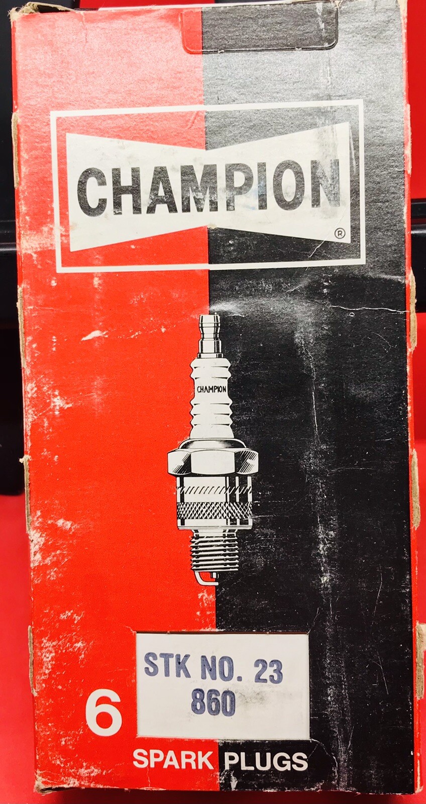 6 Vintage NOS CHAMPION SPARK PLUGS 860