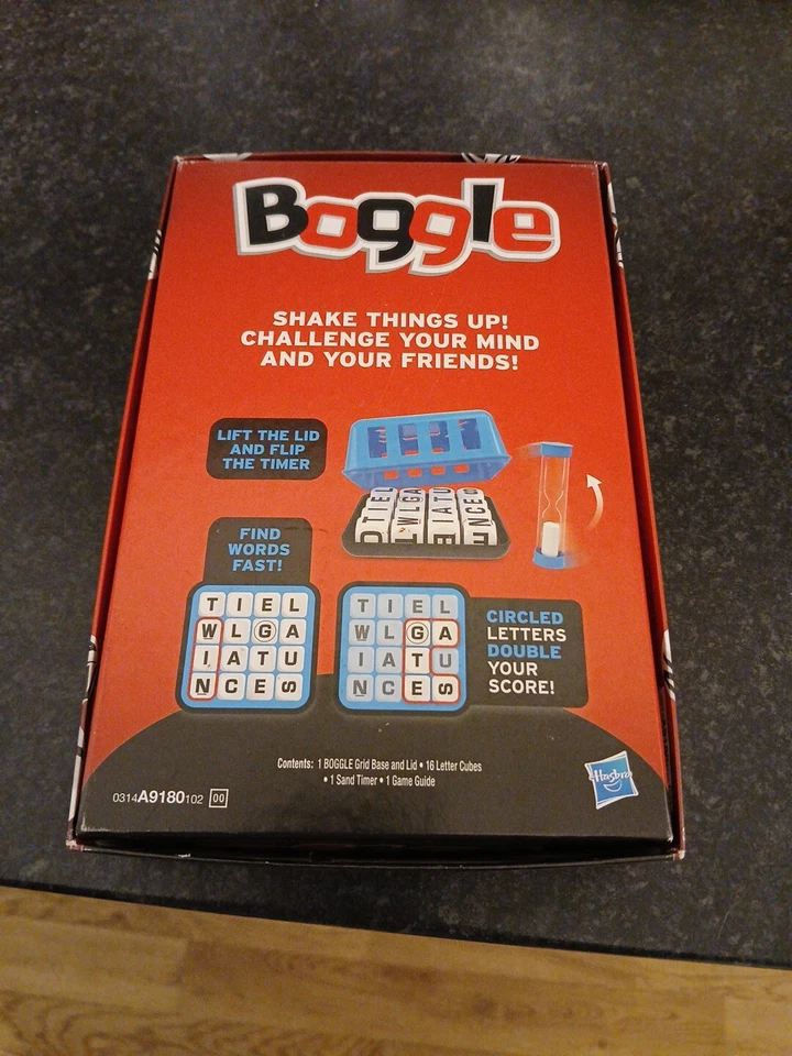 BOGGLE The 3-Minute Word Game By Hasbro 2014 8yrs+ Complete LOVELY XMAS FUN - Image 2 of 4