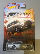 Hot Wheels Forza Horizon 4 Aston Martin 1963 DB5 Silver 3/6