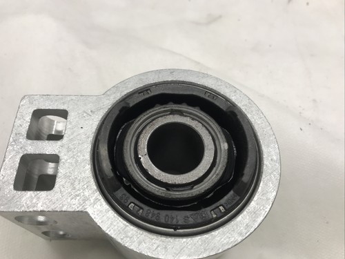 Rear Control Arm Bushing CHEVY Cruze Cadillac ELR XTS Buick Verano 13334021 - Picture 7 of 8