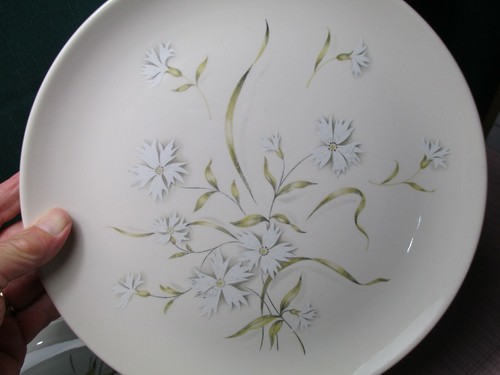 Taylor Smith Taylor Dianthus Plate Dinner (4) 10 1/2" 1959 - Picture 2 of 4