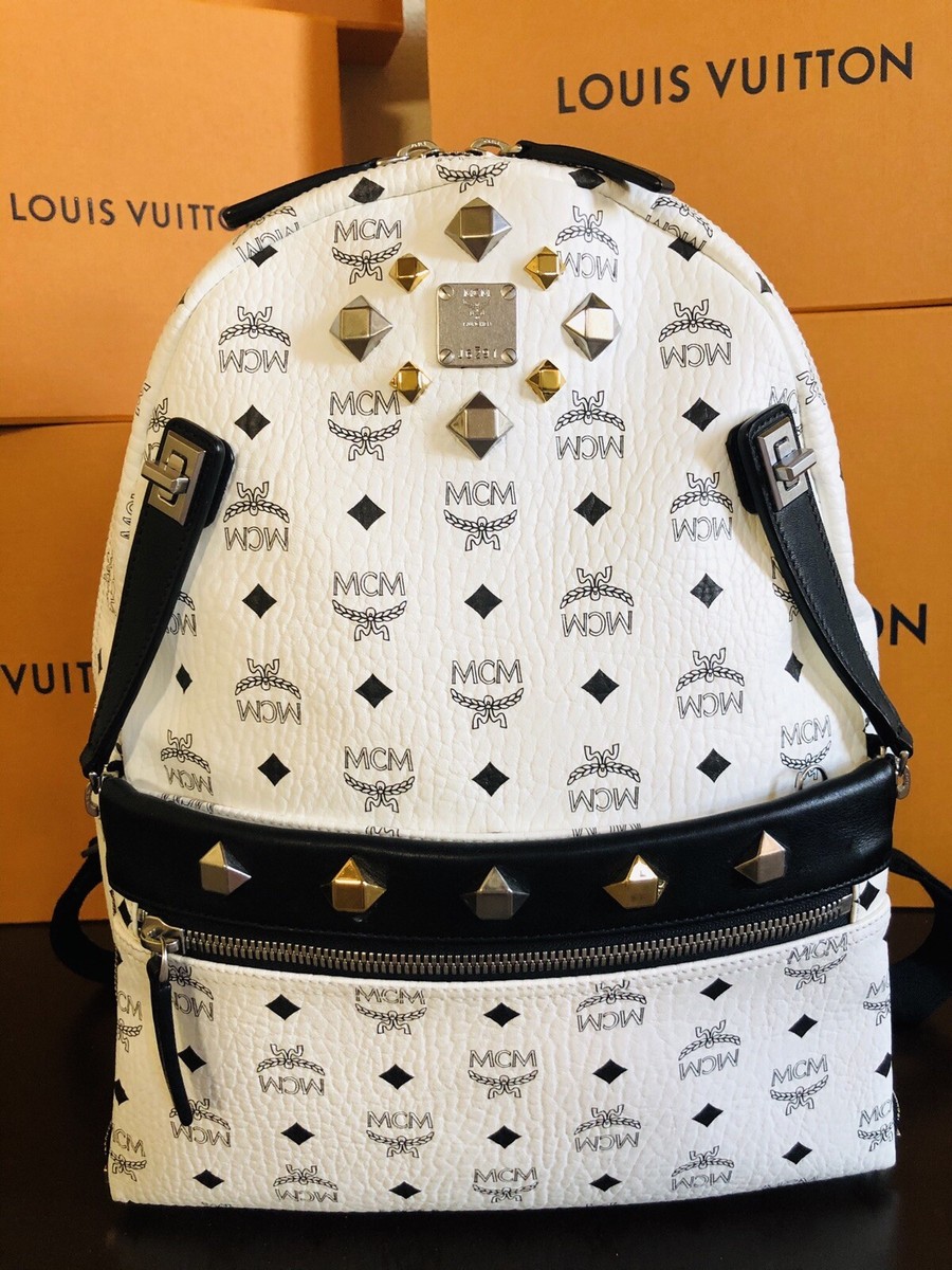 MCM BACKPACK AUTHENTIC LEATHER DETACHABLE FRONT POCKET GREAT