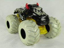 monster truck steer clear