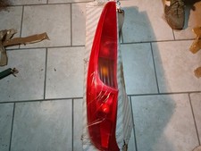 STOP FARO FANALE POSTERIORE SINISTRO SX FIAT PUNTO 2°SERIE (188) 99/11