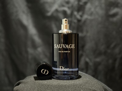 Dior Sauvage Eau de Parfum Vaporisateur Spray 100ml/3.4 fl oz