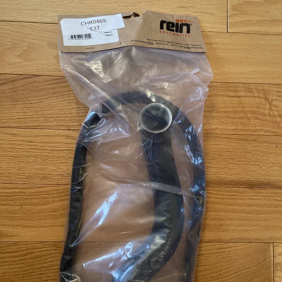 Manguera de radiador superior REIN AUTOMOTIVE CHR0469 para Mercedes-Benz C280, C230, C350 Foto 2 de 2