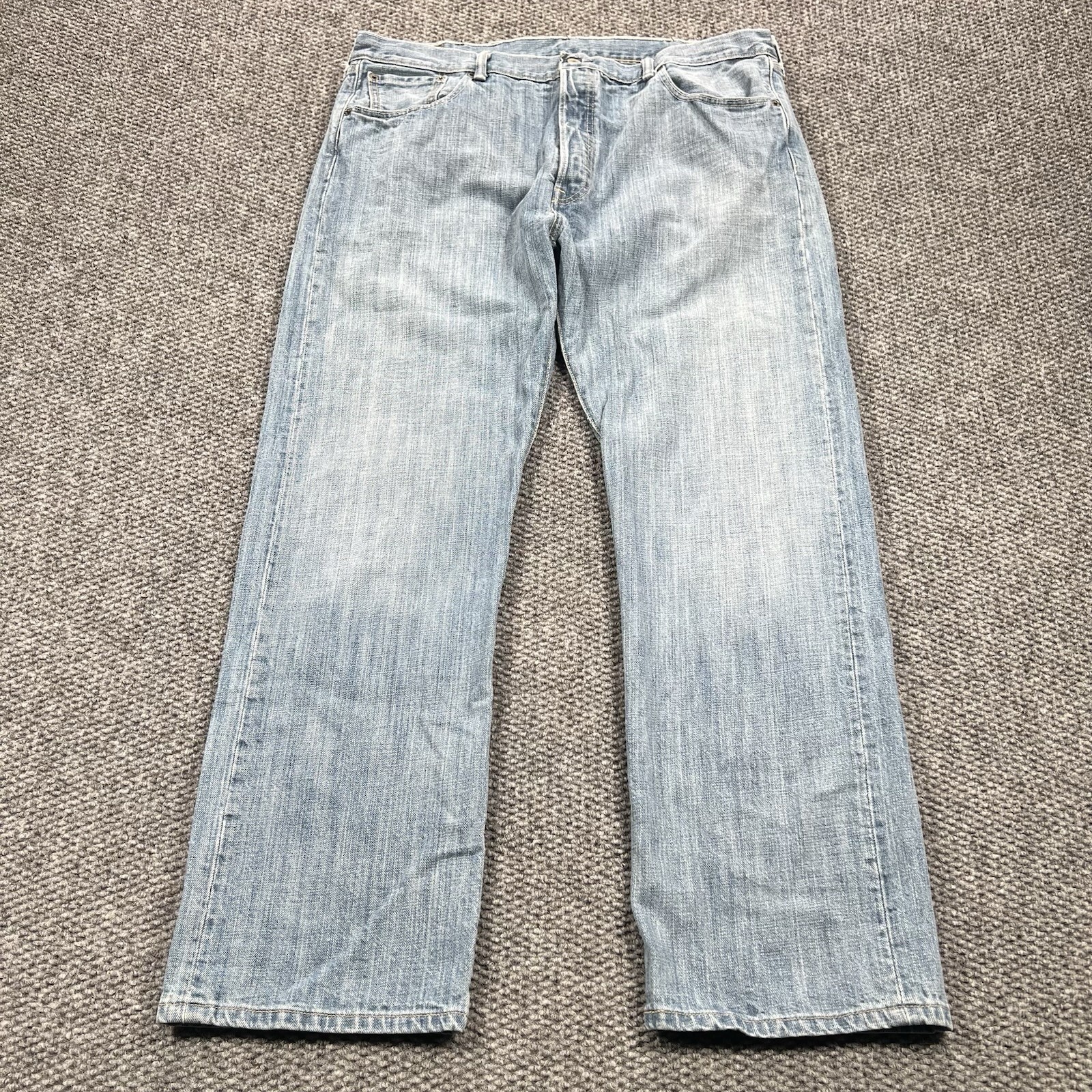 Vintage Levis 501 Jeans Mens  40x30 Blue Straight Leg Light Wash Button Fly Y2K