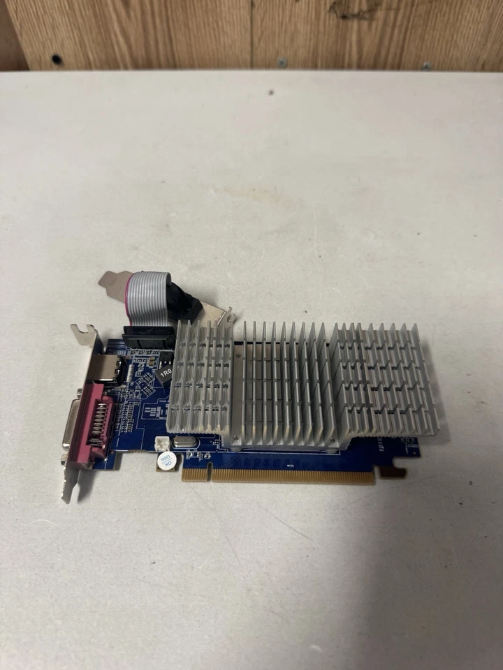 AMD Radeon HD 6450 1GB DDR3 Low Profile Graphics Card - Tested Working - Image 3 of 3