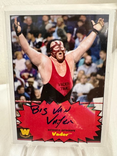 2012 Topps WWE Heritage Big Van Vader Autograph